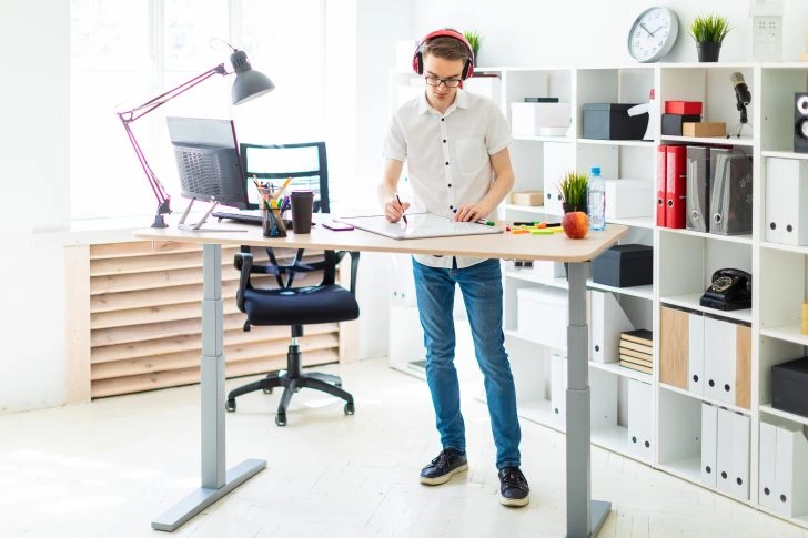 Moteur à engrenages pour bureau debout électrique